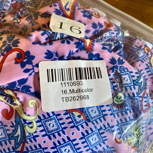 🏝️Multicolored One Piece Swim Dress🏝️ NIP - Picture 9 of 10